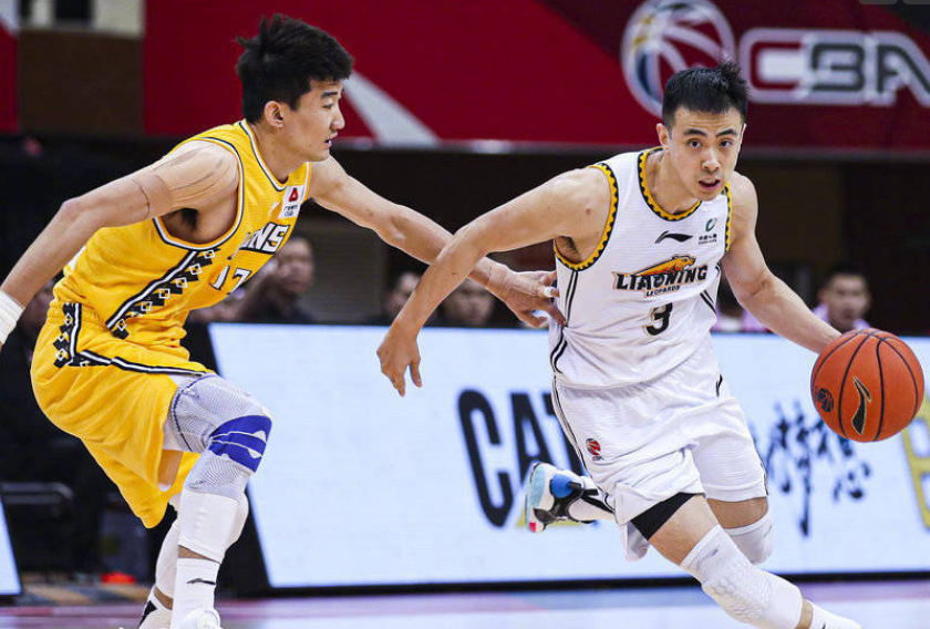 关于葡萄牙体育训练开放日；今晨复出首秀引欢呼；CBA季后赛在即；年轻球员得到机会的信息